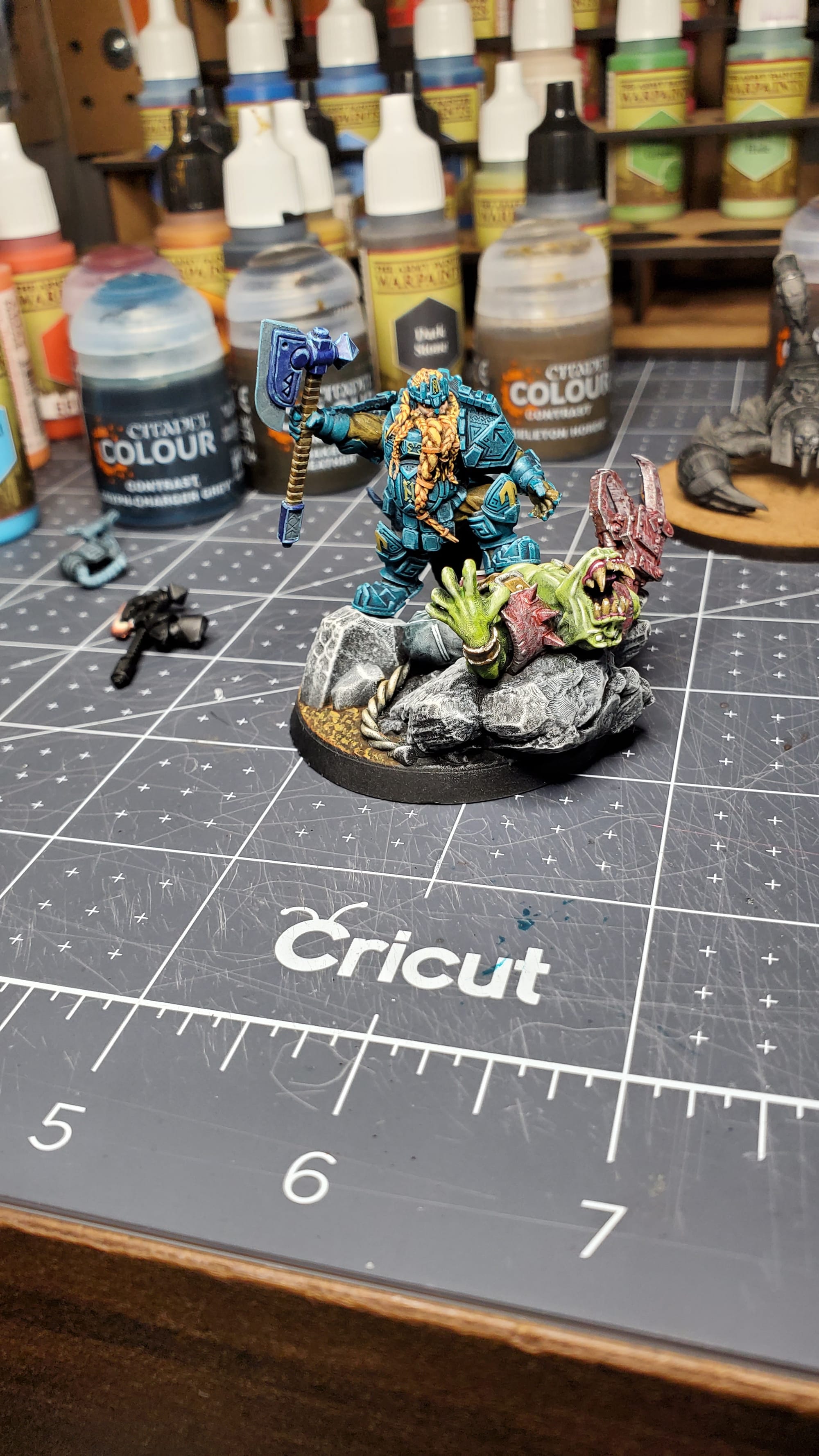 Dwarf + Ork Diorama