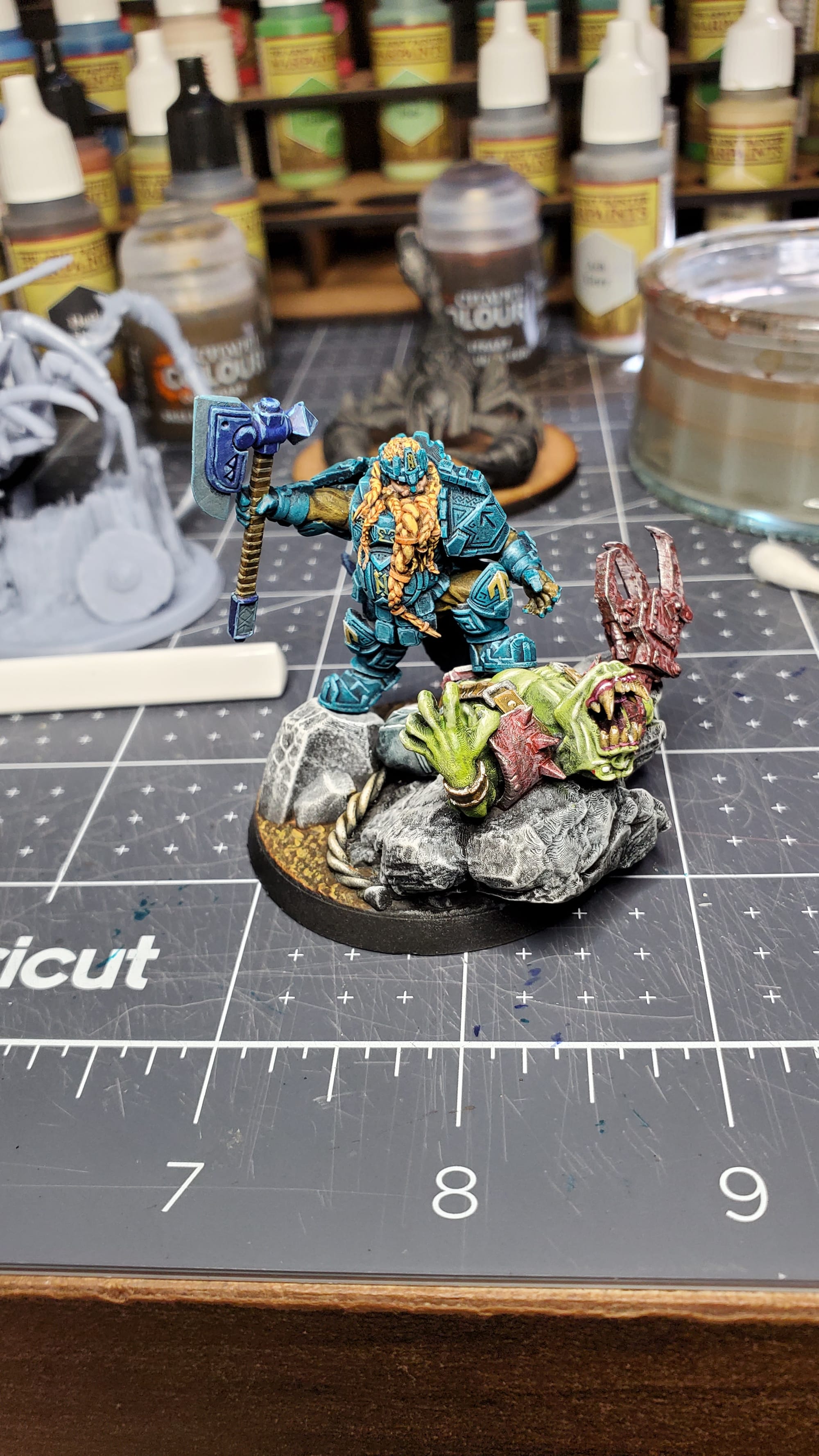 Dwarf + Ork Diorama