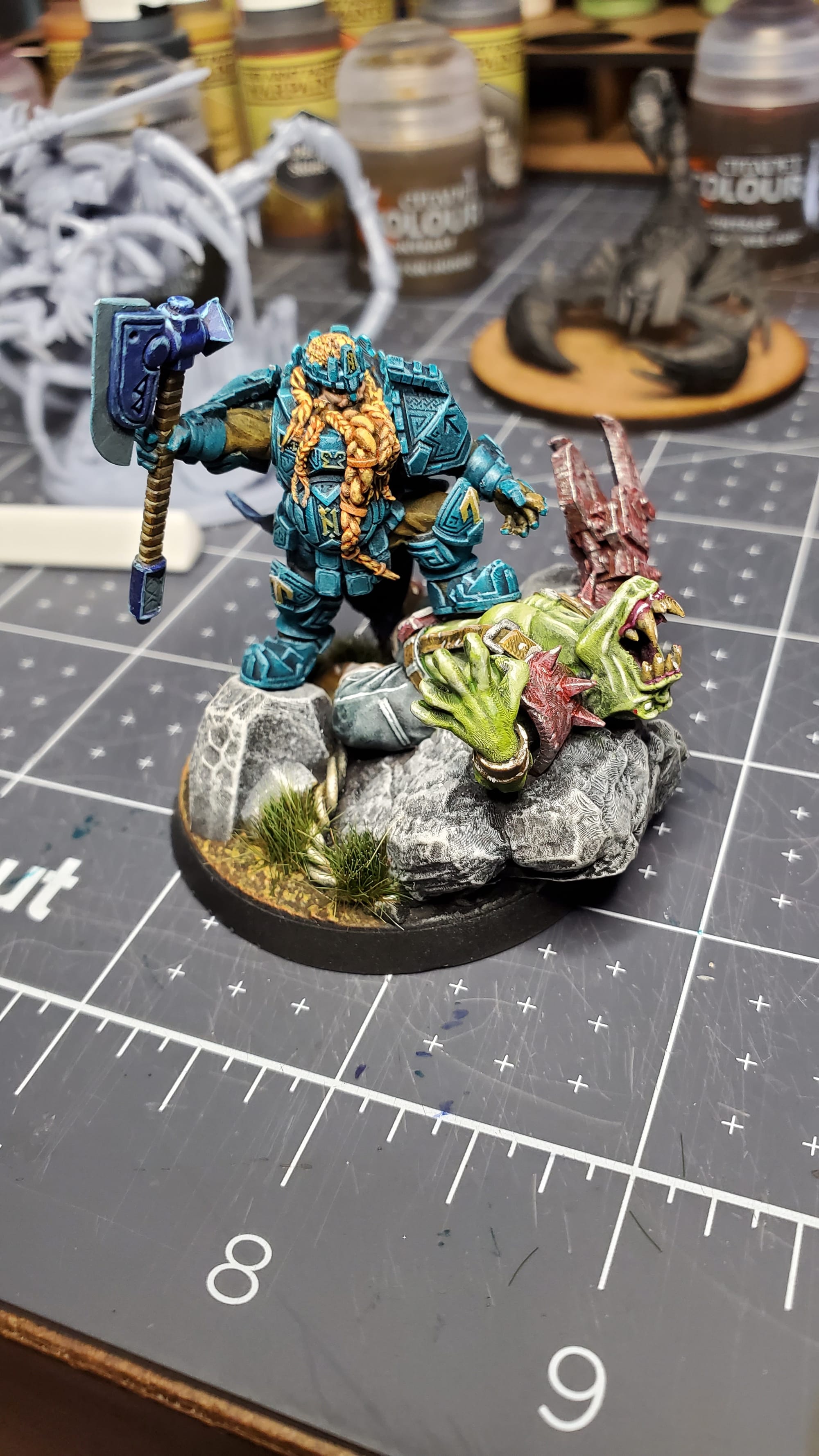 Dwarf + Ork Diorama